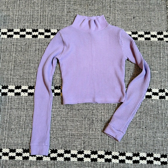 Aerie Blizzard Waffle Mockneck T-Shirt . - Picture 2 of 6